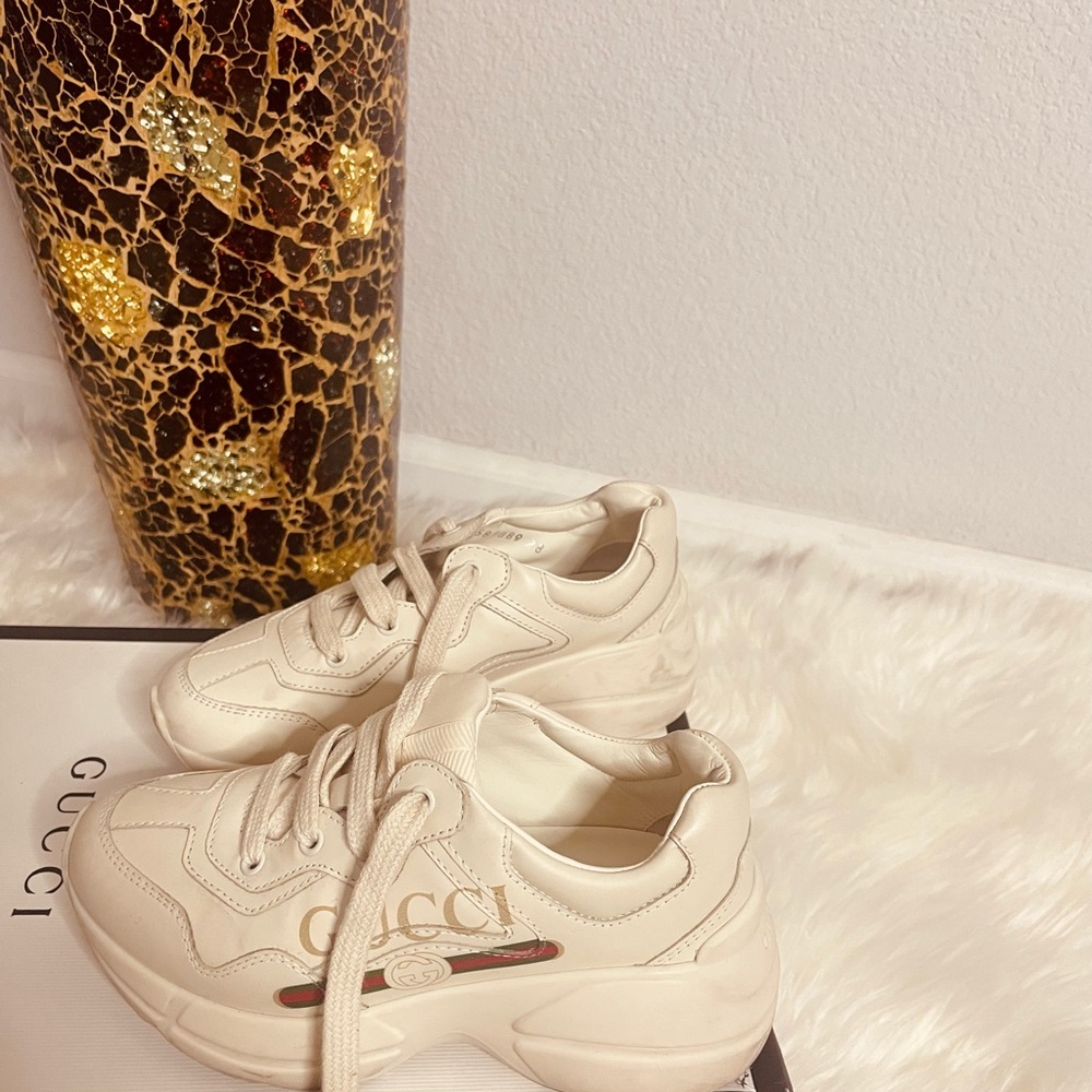 Gucci Off-White Leather Sneakers